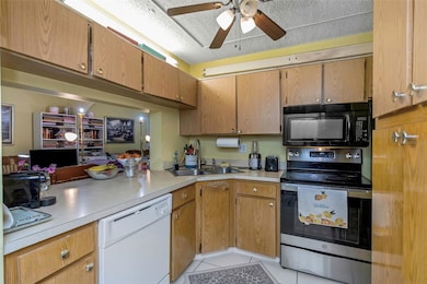 1344 Pine Ridge Cir E unit D2, Tarpon Springs, FL 34688 - photo 5