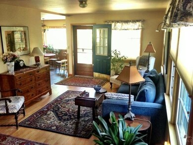 30 NW Mckay Ave, Bend, OR 97701 - photo 2