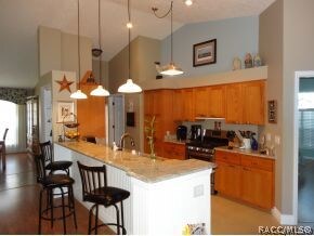 Light & Bright Kitchen