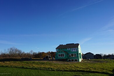 7932 Crayton Rd, Grand Ledge, MI 48837 - photo 7