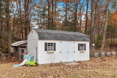 129 Dutton Rd, Pelham, NH 03076 - photo 7