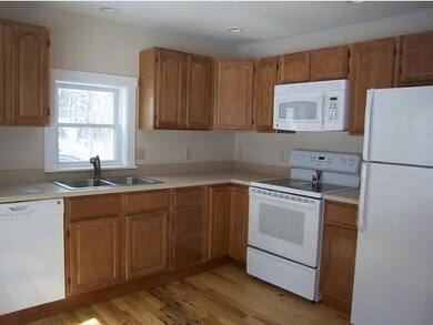 104 Waukewan St, Meredith, NH 03253 - photo 3