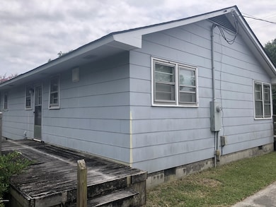 A78F0867-A4D4-4DE3-BFFC-25ABCB372E85