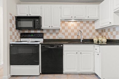 145 Essex Ave unit 309, Gloucester, MA 01930 - photo 7