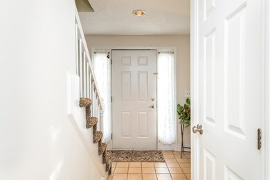 216 Poplar St, Manchester, NH 03104 - photo 2