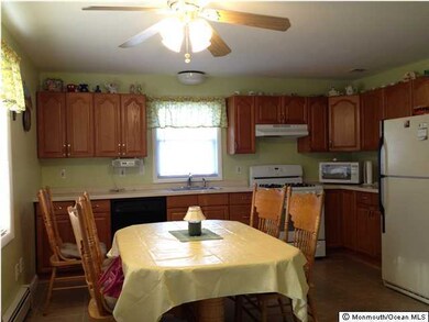 29 Myron Ave, Neptune, NJ 07753 - photo 3