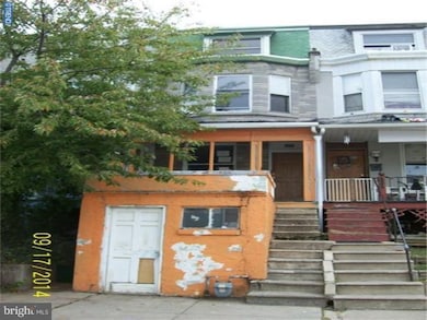 357 Linden St, Reading, PA 19604 - photo 2