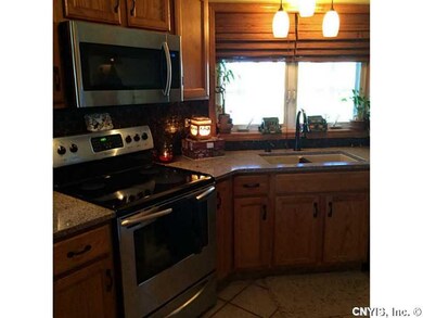 Kitchen quartz counter tops with new fixtures