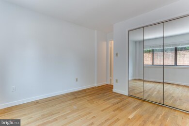 3727B Madison Ln, Falls Church, VA 22041 - photo 5