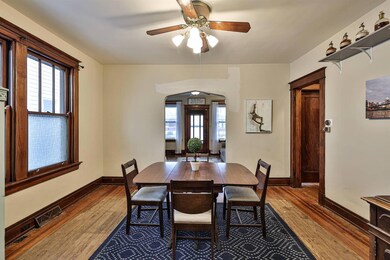 007-Dining-Room