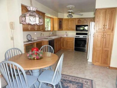 Kitchen. Large eat-in kitchen with newer hickory c