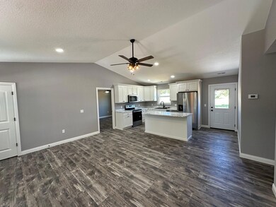 204 Oklahoma Ave - 8