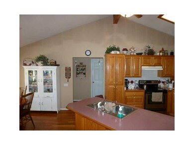 9425 N Highway 43, Maysville, AR 72747 - photo 7