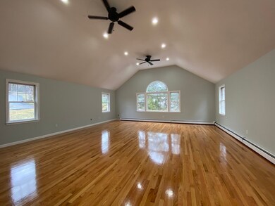 6 Rhonda Rheault Dr, Oxford, MA 01540 - photo 4