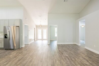 8993 N Eight Mile Creek Rd, Pensacola, FL 32534 - photo 5