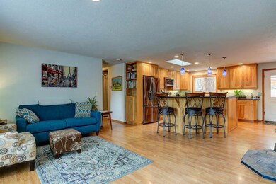 56685 Stellar Dr, Bend, OR 97707 - photo 4