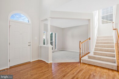 8127 Grayden Ln, Brandywine, MD 20613 - photo 3