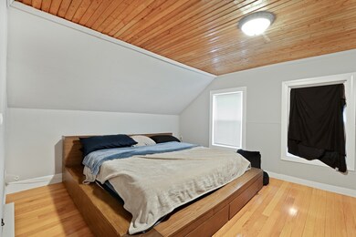 7 Vining Ct unit 2, Woburn, MA 01801 - photo 3