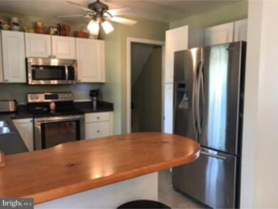 2617 Darby Dr, Wilmington, DE 19808 - photo 2