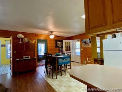 10223 W 670 Rd, Hulbert, OK 74441 - photo 7