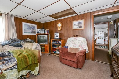 9 Grove St unit 11, Whitinsville, MA 01588 - photo 5