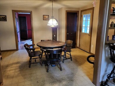 144 Washington Rd, Brimfield, MA 01010 - photo 7