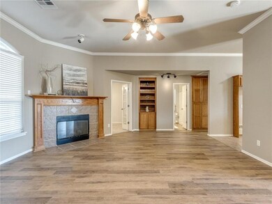 4409 Snowy Owl Cir, Norman, OK 73072 - photo 4