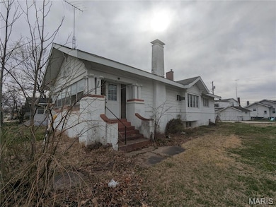 226 N Lincoln Blvd unit 1, Centralia, IL 62801 - photo 3