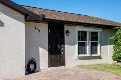 An inviting entrance into this spectacular home, l
