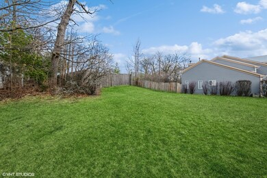 777 Waterview Dr, Round Lake Park, IL 60073 - photo 3