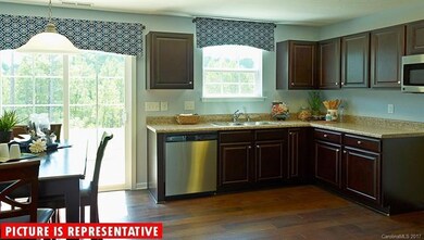 140 Harvest Pointe Dr unit 17, Statesville, NC 28677 - photo 6