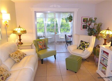 Living room on tile furnished and Turnkey