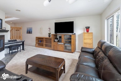 11-Living Room_IMG_2466