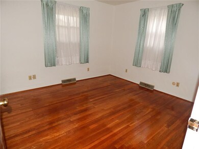 2253 Cleveland St, Beech Grove, IN 46107 - photo 5