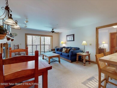 2740 Shadowmoon Ln unit 422, Driggs, ID 83422 - photo 6