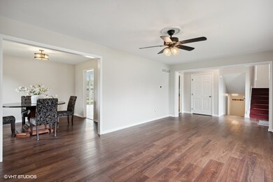 1112 Clover Ct, Batavia, IL 60510 - photo 6