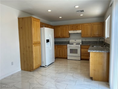 7975 Twain Harte St, Las Vegas, NV 89139 - photo 7