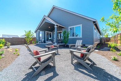 Trailside-Wentworth-Backyard