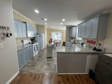 2933 Peavine Trail unit 1063, Lakeland, FL 33810 - photo 5