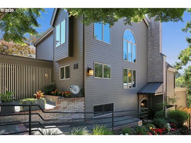 16743 Graef Cir, Lake Oswego, OR 97035 - photo 2