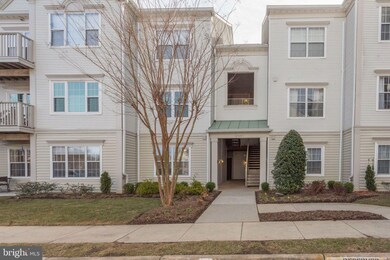 12461 Hayes Ct unit 101, Fairfax, VA 22033 - photo 2