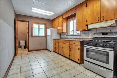 112 Fredericka St, North Tonawanda, NY 14120 - photo 7