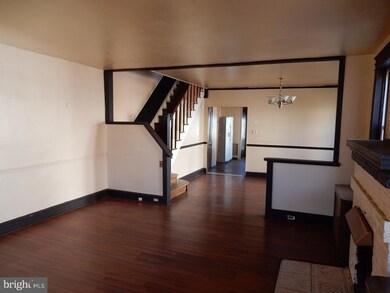 110 Rambler Rd, Glenolden, PA 19036 - photo 5