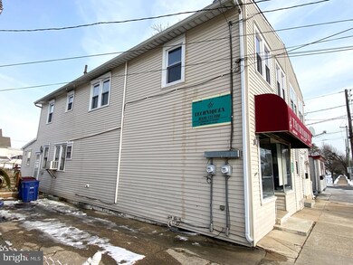 431 Bridgeboro St, Riverside, NJ 08075 - photo 4