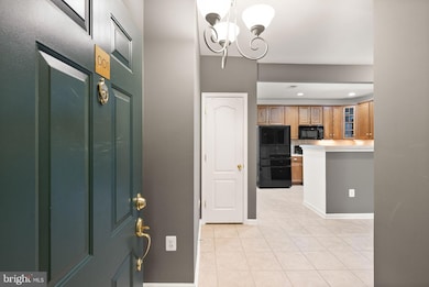 9710 Handerson Place unit 1, Manassas Park, VA 20111 - photo 6