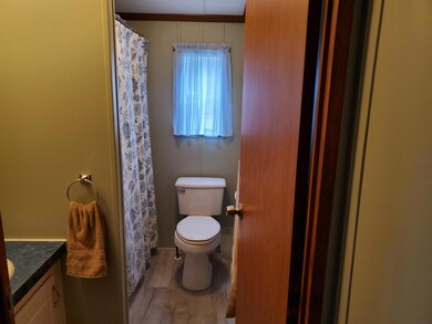 2nd bathroom