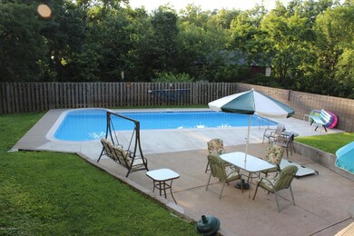 8110 Acme Way, Louisville, KY 40219 - photo 3