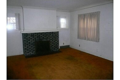 Living Room. Wood fireplace