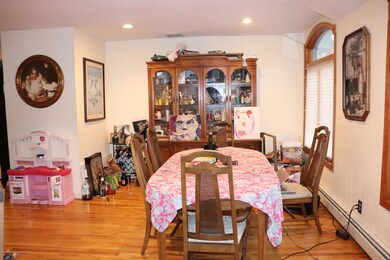 75 Melrose Ave unit 2, Staten Island, NY 10301 - photo 4