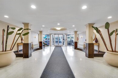 Sherwood House unit 5 O, Long Beach, NY 11561 - photo 4